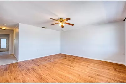 8555 N 112th Street #205, Seminole, FL 33772 - Photo 5