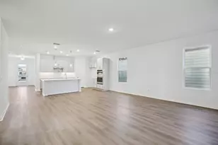 6682 Saunter Dr, Saint Cloud, FL 34771 - Photo 9