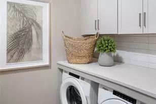 17390 Moon Flower Dr, Venice, FL 34293 - Photo 9