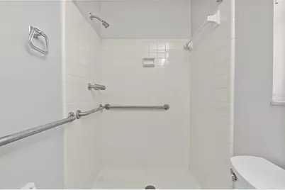 13705 Jamaica Drive, Seminole, FL 33776 - Photo 25