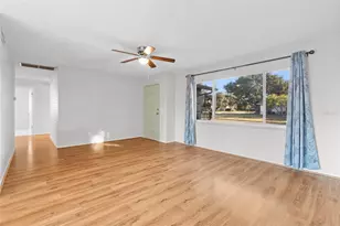 13705 Jamaica Dr, Seminole, FL 33776 - Photo 5