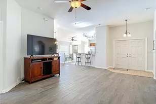 9608 Rolling Cir, San Antonio, FL 33576 - Photo 7