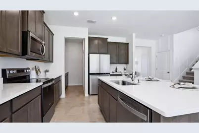 6571 Flint Creek Drive, Land O Lakes, FL 34638 - Photo 7