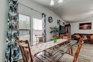 10151 Hamp Dr, Dade City, FL 33525 - Photo 11