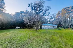 1819 Upper Rd, Wesley Chapel, FL 33543 - Photo 5