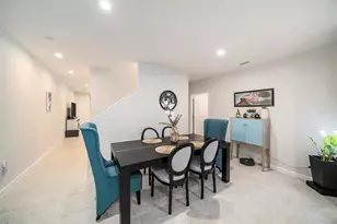 12264 Grizzly Ln, New Port Richey, FL 34654 - Photo 5