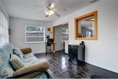 718 Northmoor Avenue N, Saint Petersburg, FL 33702 - Photo 11