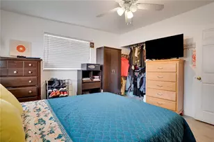 718 Northmoor Ave N, Saint Petersburg, FL 33702 - Photo 13