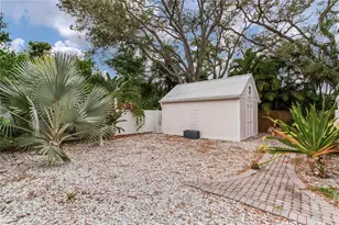 652 Ohio Pl, Sarasota, FL 34236 - Photo 47