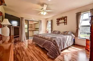 7270 Nightwalker Rd, Weeki Wachee, FL 34613 - Photo 13