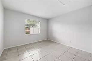 5108 Lawnton Ct, Tampa, FL 33624 - Photo 19
