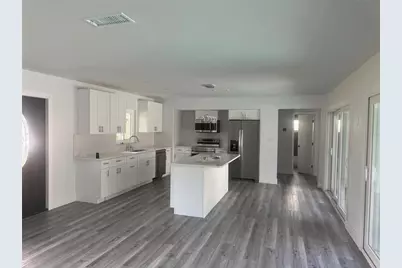 321 Shore Drive E, Oldsmar, FL 34677 - Photo 3