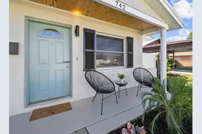 742 91st Avenue N, Saint Petersburg, FL 33702 - Photo 3