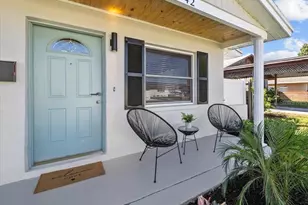 742 91st Ave N, Saint Petersburg, FL 33702 - Photo 3