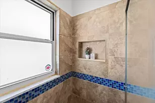 742 91st Ave N, Saint Petersburg, FL 33702 - Photo 37