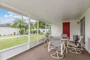 3304 Red Mulberry Ct, Tampa, FL 33618 - Photo 35