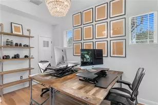 6012 Village Center Dr, Lithia, FL 33547 - Photo 7