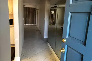 [Address not provided], Tampa, FL 33615 - Photo 19