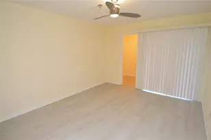 10263 Gandy Blvd N, Saint Petersburg, FL 33702 - Photo 31