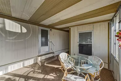 38452 Beniger Drive, Zephyrhills, FL 33540 - Photo 31