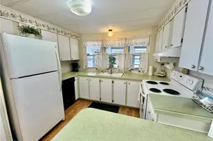 6734 Kensington Dr NE, Winter Haven, FL 33881 - Photo 7