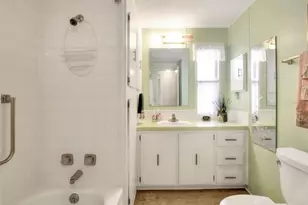 6734 Kensington Dr NE, Winter Haven, FL 33881 - Photo 15