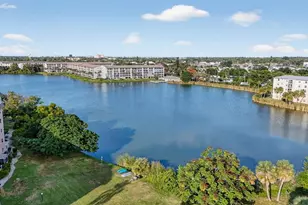 4149 Lake Bayshore Dr, Bradenton, FL 34205 - Photo 13