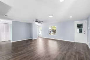 512 Red Mangrove Ln, Apollo Beach, FL 33572 - Photo 7