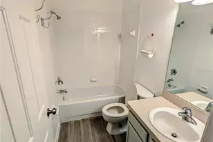 2523 Earlswood Ct, Brandon, FL 33510 - Photo 17