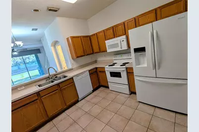 2523 Earlswood Court, Brandon, FL 33510 - Photo 7