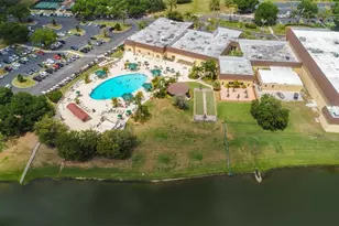 431 Gloucester Blvd, Sun City Center, FL 33573 - Photo 19