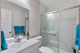 623 Mound Park Way S, Saint Petersburg, FL 33701 - Photo 15