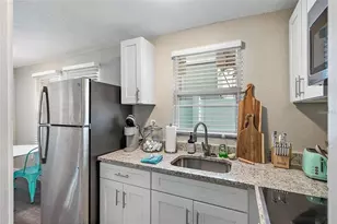 623 Mound Park Way S, Saint Petersburg, FL 33701 - Photo 7