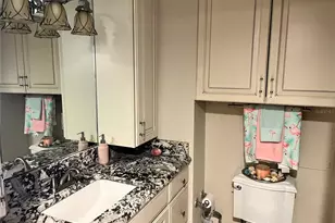 880 Mandalay Ave, Clearwater Beach, FL 33767 - Photo 21