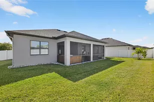 4002 Salida Del Sol Dr, Sun City Center, FL 33573 - Photo 25