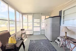 10399 67th Ave, Seminole, FL 33772 - Photo 33