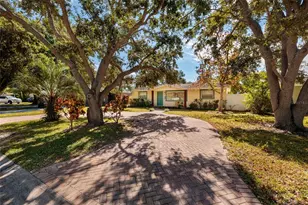 230 43rd Ave NE, Saint Petersburg, FL 33703 - Photo 39