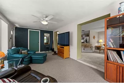 18218 Griffith Road, Lutz, FL 33548 - Photo 5