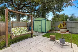 18218 Griffith Rd, Lutz, FL 33548 - Photo 23