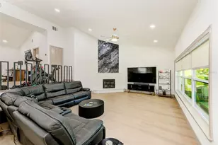 1016 Sousa Dr, Largo, FL 33771 - Photo 5