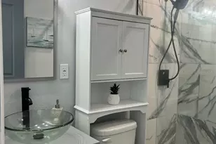 13246 4th St E, Madeira Beach, FL 33708 - Photo 15