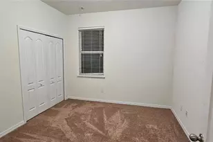 12425 Fairlawn Dr, Riverview, FL 33579 - Photo 7