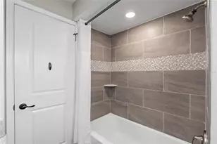 4592 40th St S, Saint Petersburg, FL 33711 - Photo 27