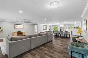 4592 40th St S, Saint Petersburg, FL 33711 - Photo 13