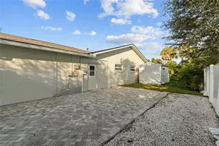 4592 40th St S, Saint Petersburg, FL 33711 - Photo 37