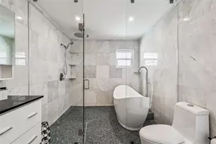 221 Howard Dr, Belleair Beach, FL 33786 - Photo 51