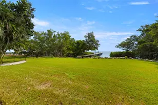 7240 Dr Martin Luther King Jr Street S, Saint Petersburg, FL 33705 - Photo 75