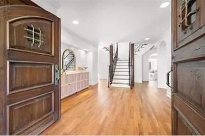 7240 Dr Martin Luther King Jr Street S, Saint Petersburg, FL 33705 - Photo 9