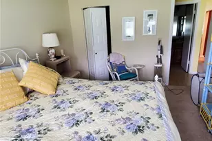 1907 Canterbury Ln, Sun City Center, FL 33573 - Photo 13