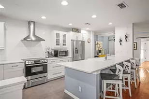 2363 Hanover Dr, Dunedin, FL 34698 - Photo 3